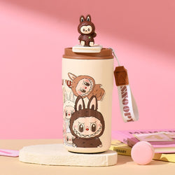 Labubu Travel Mug – 450 ml Insulated Steel Cup with Resin Labubu Doll Lid & Wrist Strap
